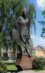 pomnik św. Jana Pawła II na Pl. Piłsudskiego, fot. W. Zdunek