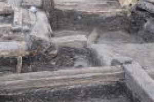 Średniowieczna studnia z instalacją hydrologiczną