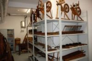 Ekspozycja narzędzi w pracowni tematycznej