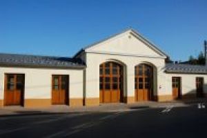 Jatki - widok budynku od frontu