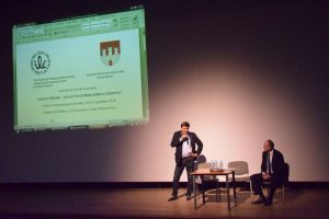 Prelekcja dr Filipczaka podczas spotkania