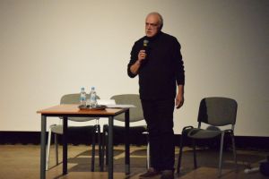 Prelekcja podczas spotkania mieszkańców z lekarzami