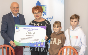 nagrodzeni laureaci