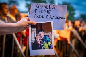 20240526-203305-371-3208_ILCE-1