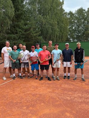 IMG_2954 uczestnicy Najstarszego Turnieju Tenisowego w Rawie Mazowieckiej