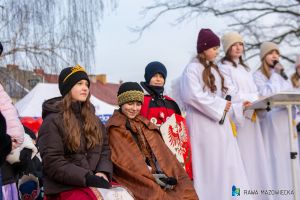 _DSC7908-80 dzieci biorące udział w jasełkach