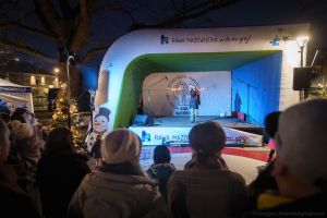 20251207-171322-411-7196_ILCE-1 wokalistka MonoArt