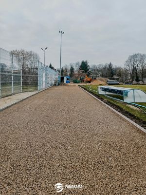 prace przy podbudowie bieżni