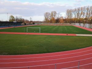 30377 stadion miejski bieżnia
