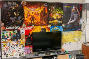 20260410-_DSC2332 telewizor wraz z konsolą do gier