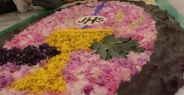 Dywan kwiatowy u Ojców Pasjonistów w Rawie