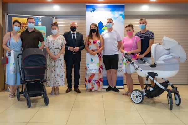 Najmłodsze rawianki i rawianie powitani w gronie mieszkańców