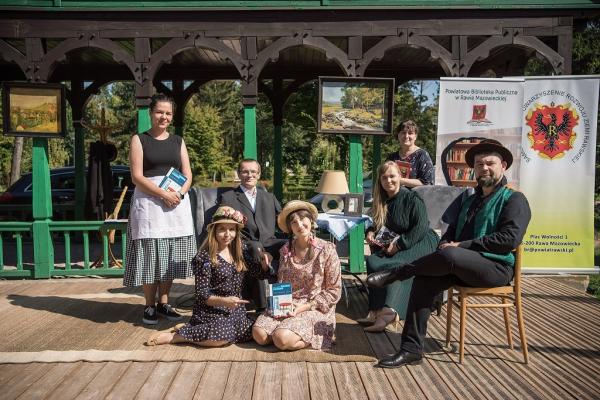 Narodowe czytanie w rawskiej altanie 2021