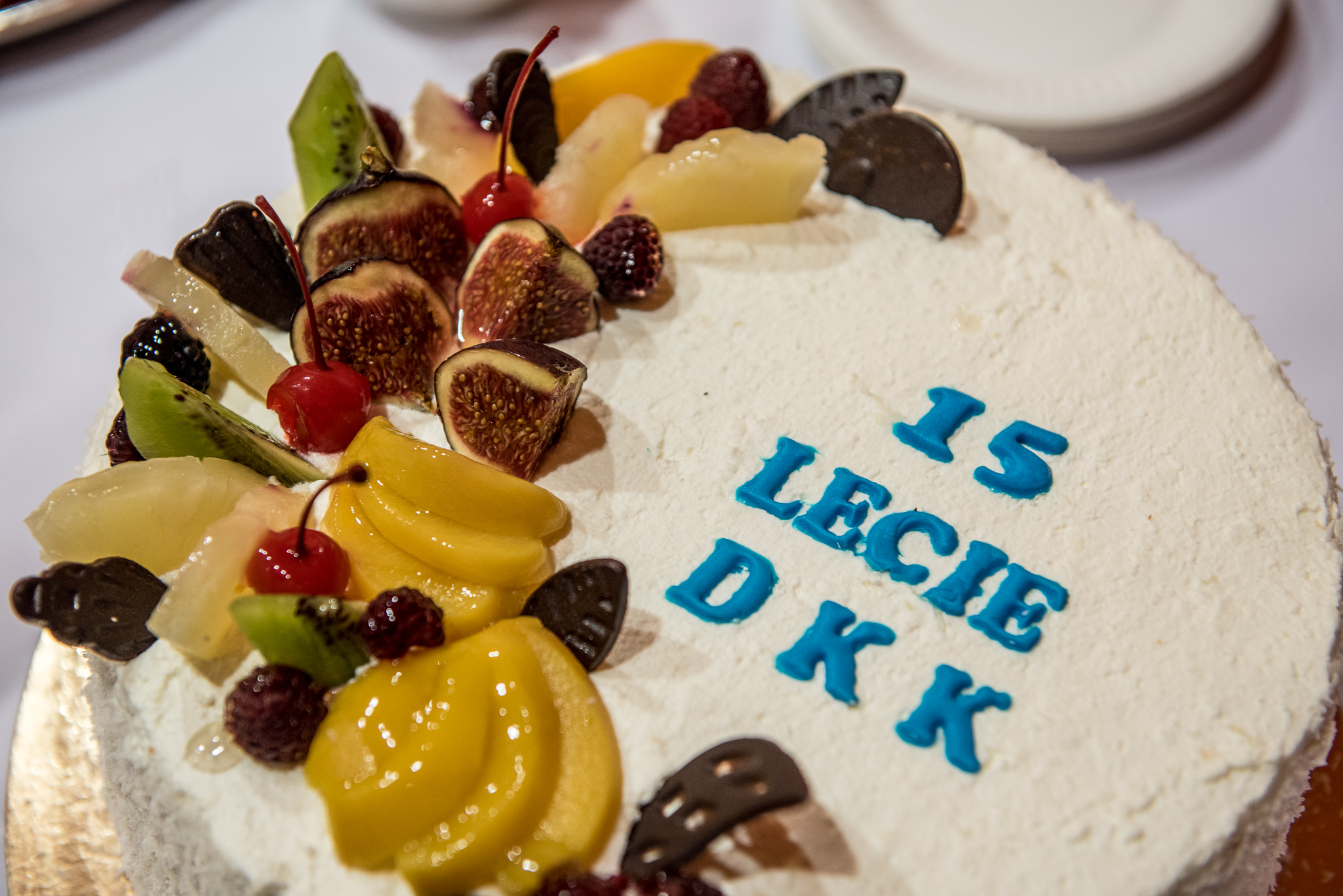 Zdjęcie tortu z 15-lecia Dyskusyjnego Klubu Książki