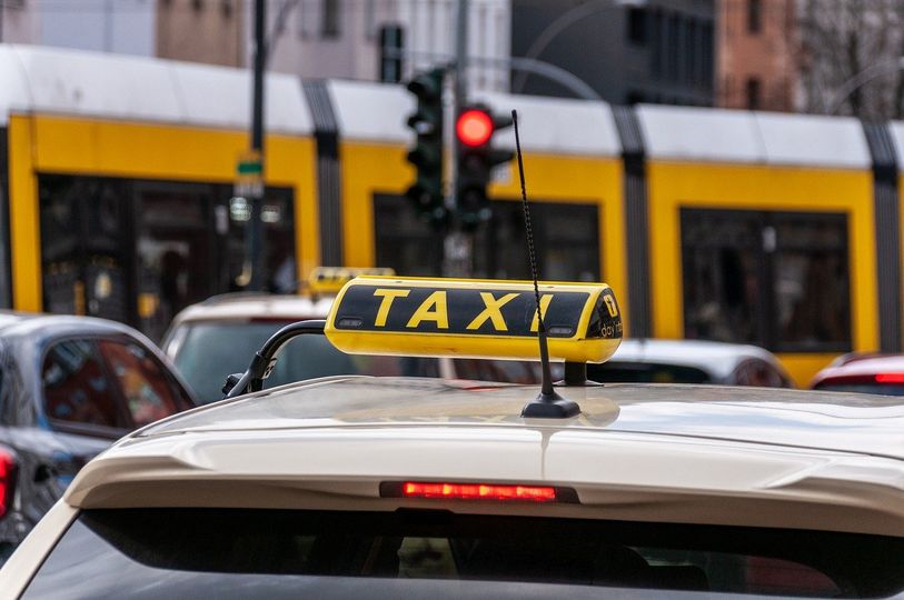 % taxi (pixabay)