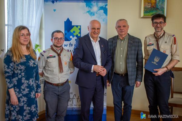Miasto Rawa Mazowiecka podpisało umowę na realizację projektu dla dzieci i młodzieży